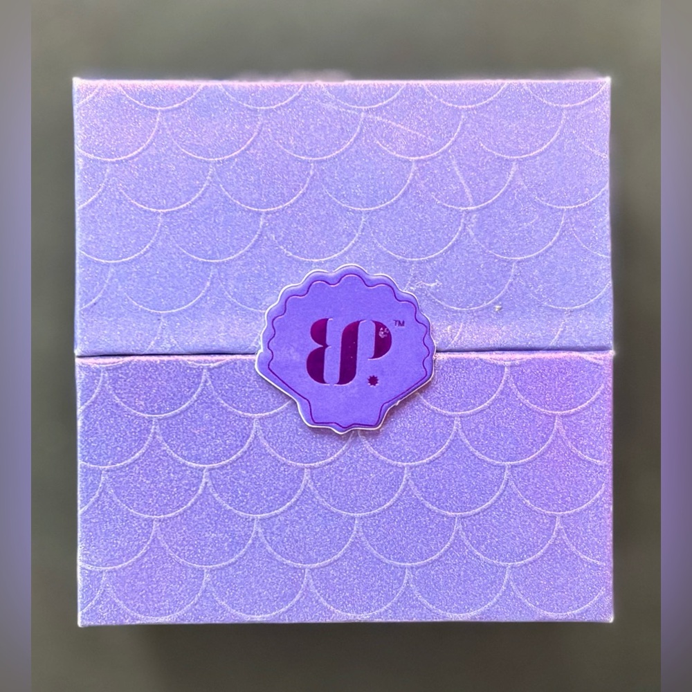 BP Sirens Collection “Shimmering Depths”